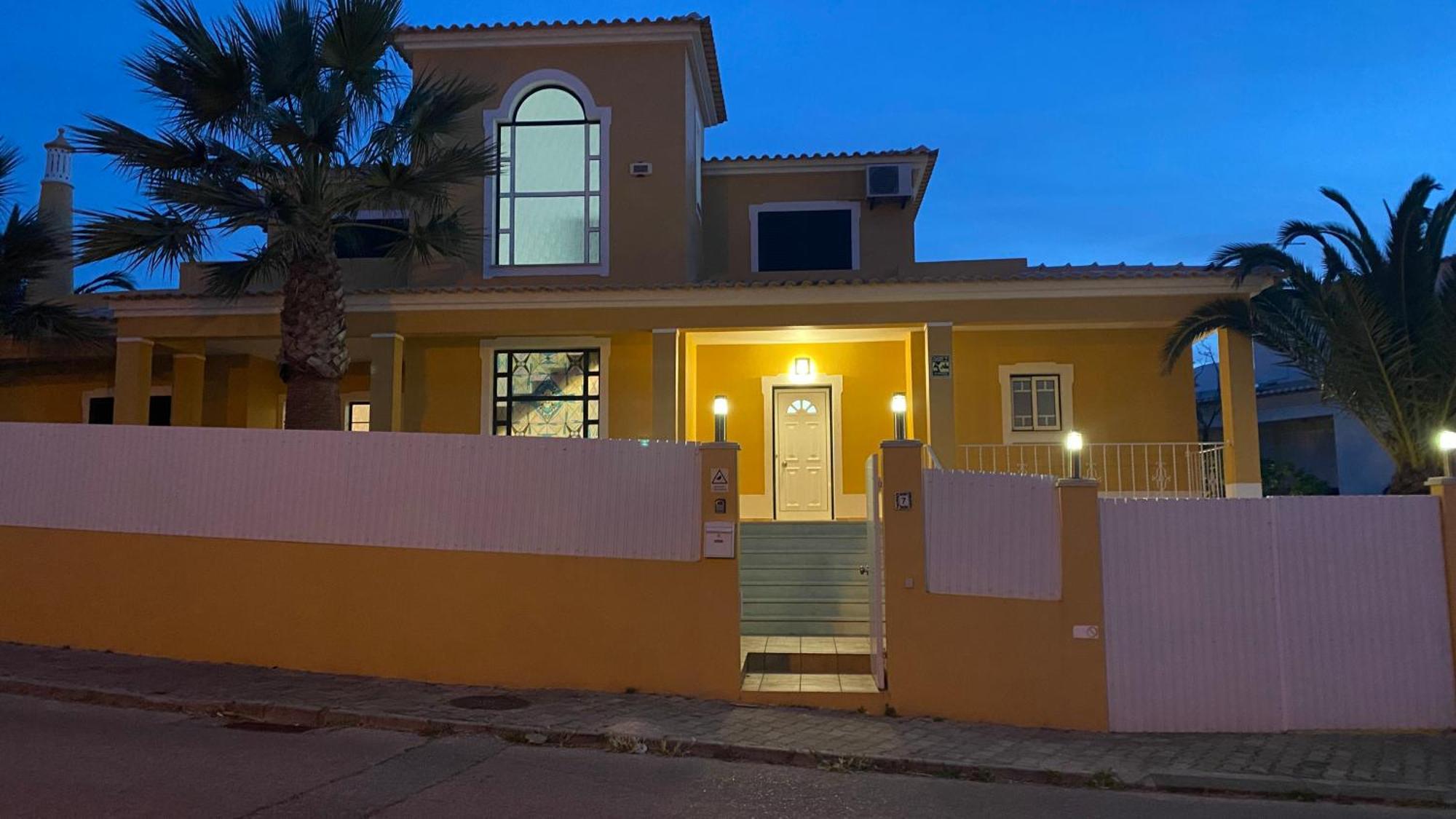 Villa Rafaela Com Piscina Albufeira Exterior photo